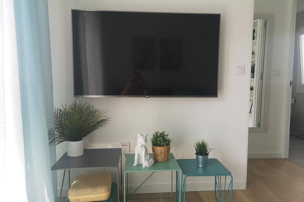 Piso Moderno Con Garaje En El Centro De Vigo Apartment Ngoại thất bức ảnh