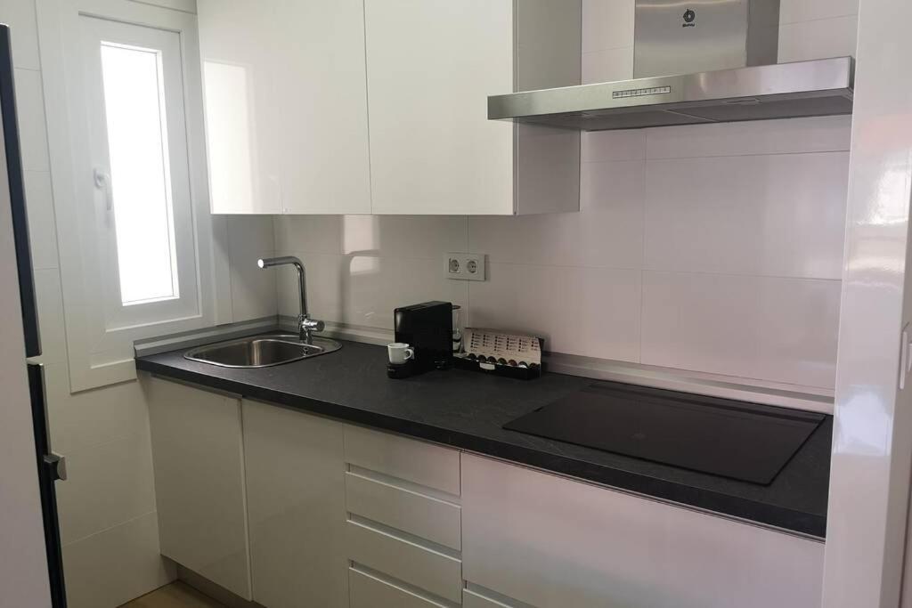 Piso Moderno Con Garaje En El Centro De Vigo Apartment Ngoại thất bức ảnh