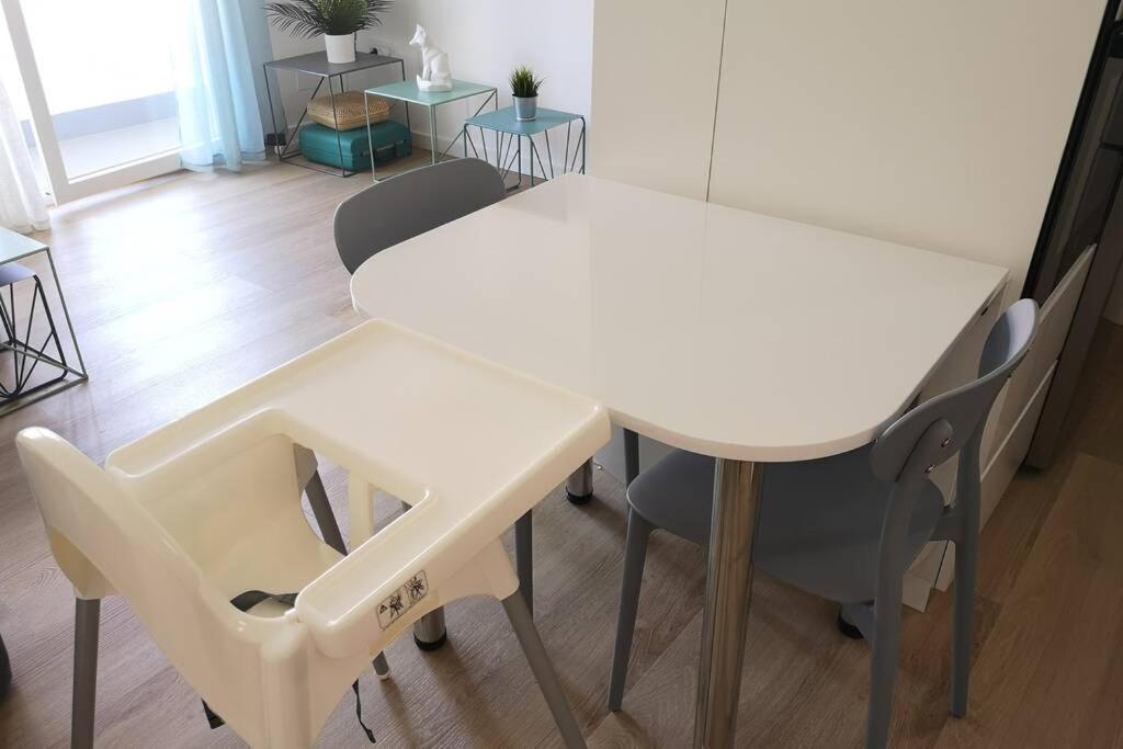 Piso Moderno Con Garaje En El Centro De Vigo Apartment Ngoại thất bức ảnh